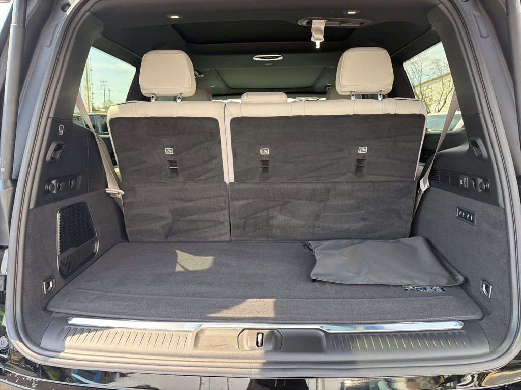 New 2026 Jeep Grand Wagoneer Summit image 15