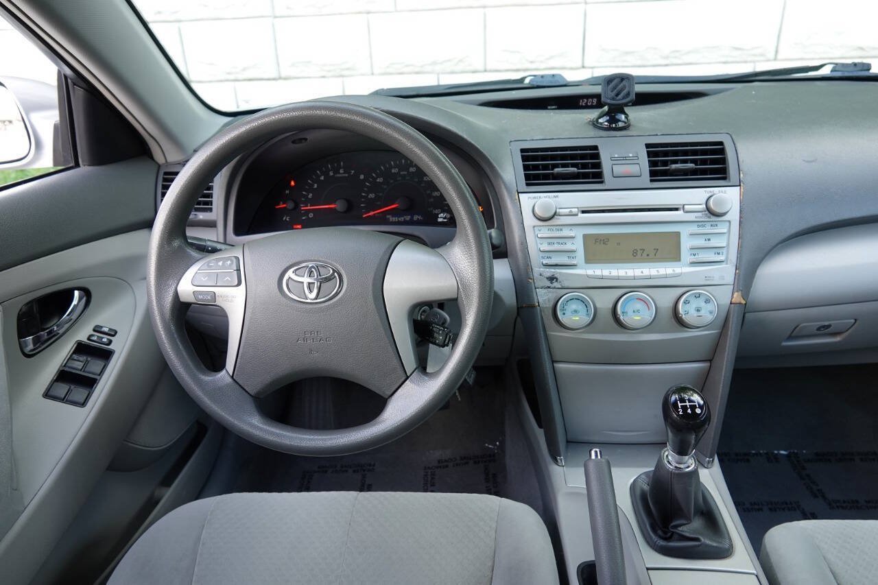 Used 2008 Toyota Camry FWD image 65