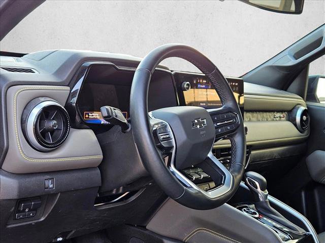 Used 2024 Chevrolet Colorado ZR2 w/ ZR2 Convenience Package III AWD/4WD image 10