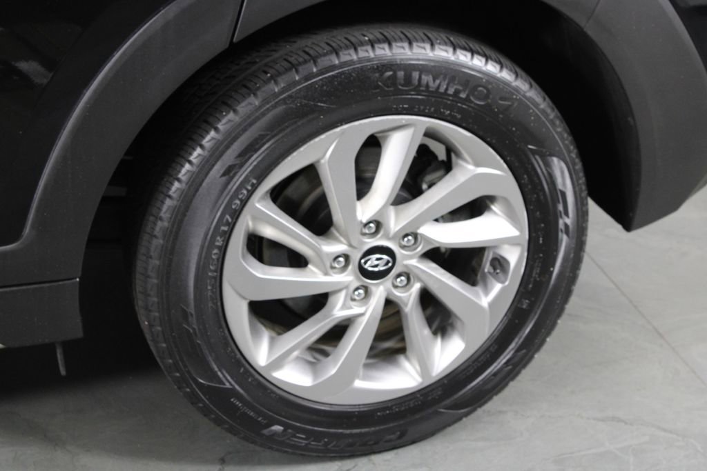 Used 2017 Hyundai Tucson SE FWD image 12