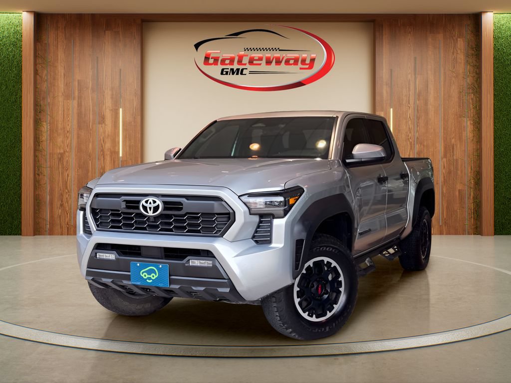 Used 2024 Toyota Tacoma TRD Off-Road AWD/4WD image 1