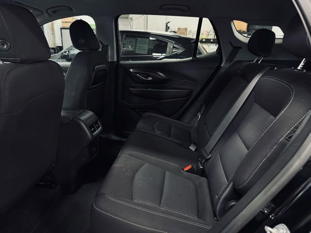 Used 2022 GMC Terrain SLE w/ Driver Convenience Package image 17
