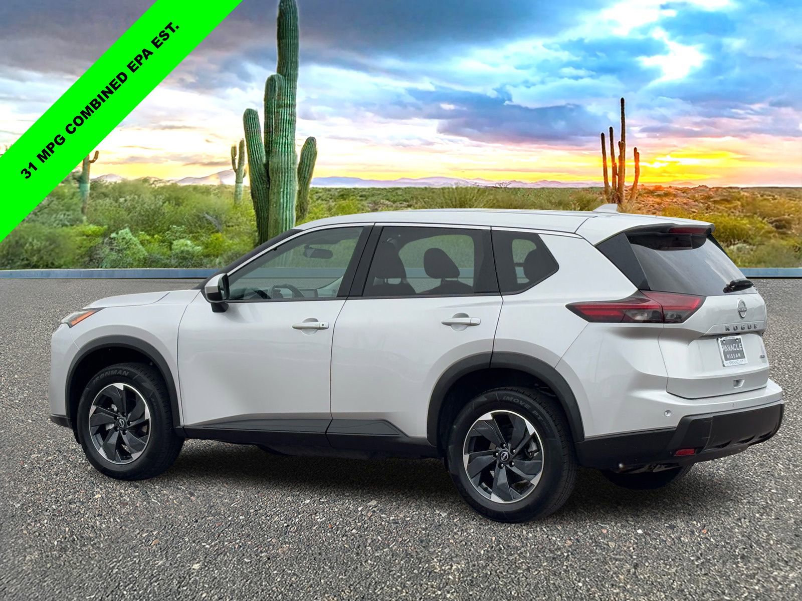 Used 2025 Nissan Rogue SV AWD/4WD image 4