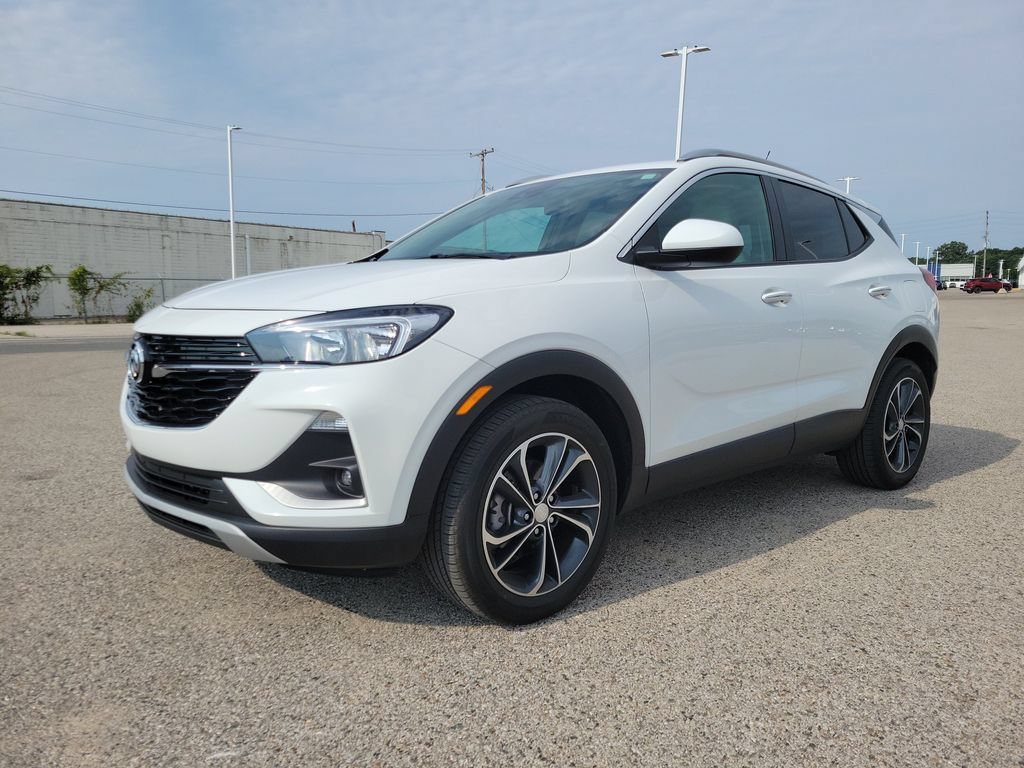 Used 2022 Buick Encore GX Select FWD image 2