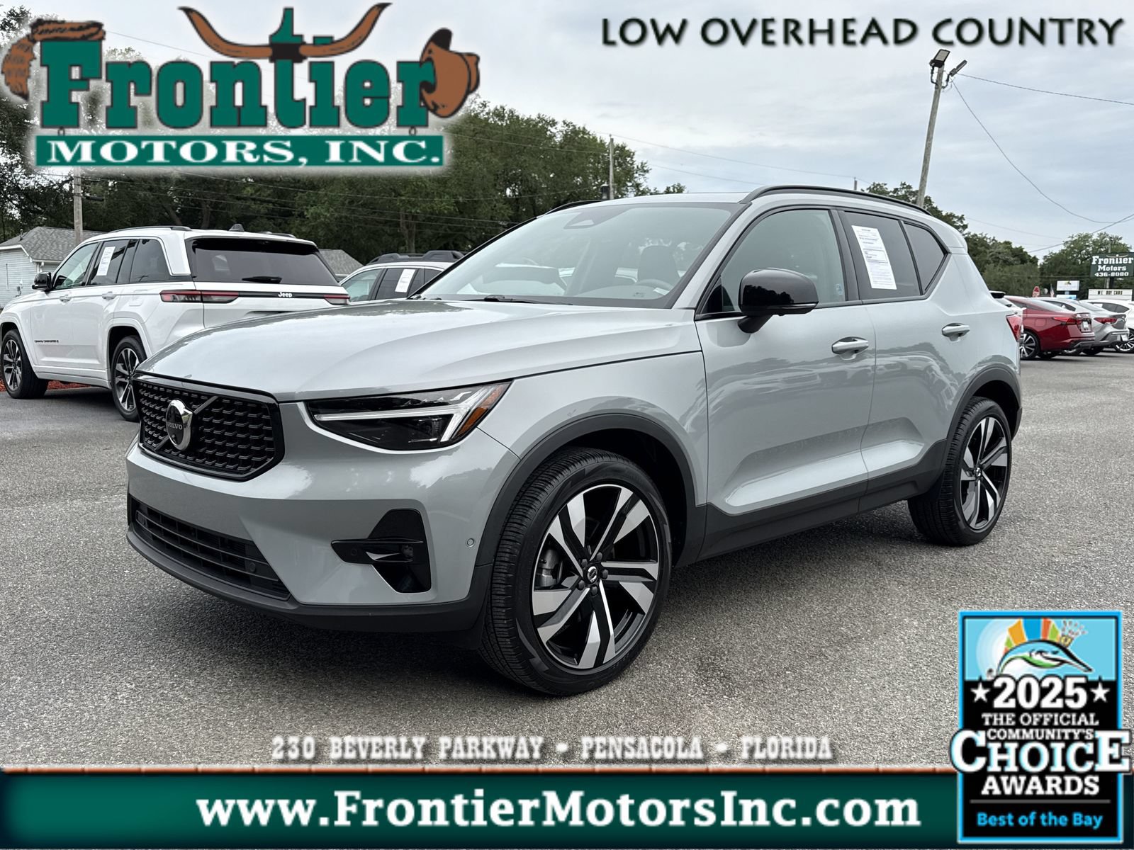 Used 2024 Volvo XC40 B5 Plus w/ Protection Package Premier