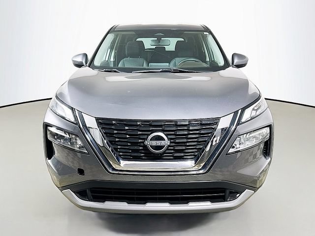 Used 2023 Nissan Rogue SV FWD image 2