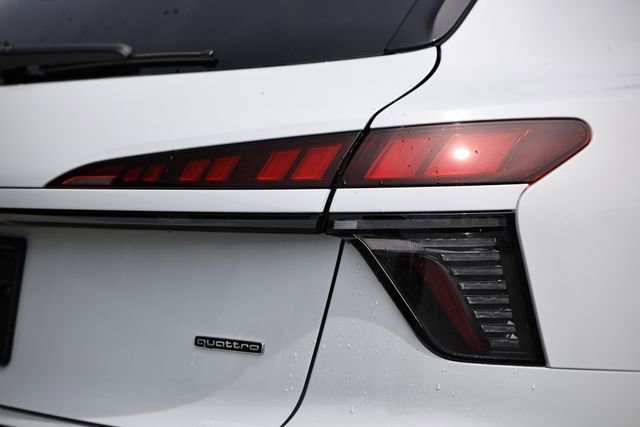 New 2026 Audi Q3 quattro 2.0T AWD/4WD image 9