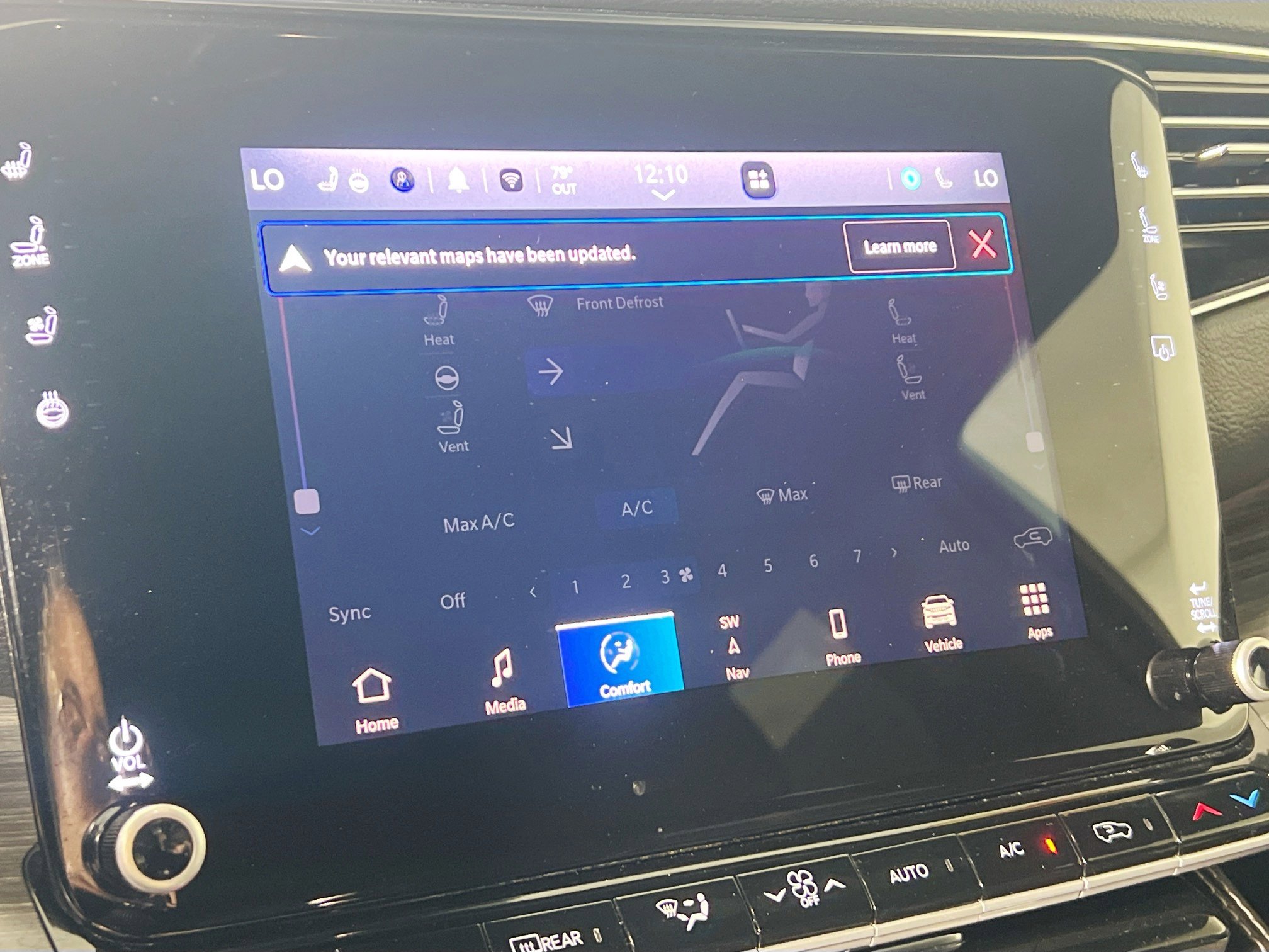 Used 2023 Jeep Wagoneer L Series II image 28