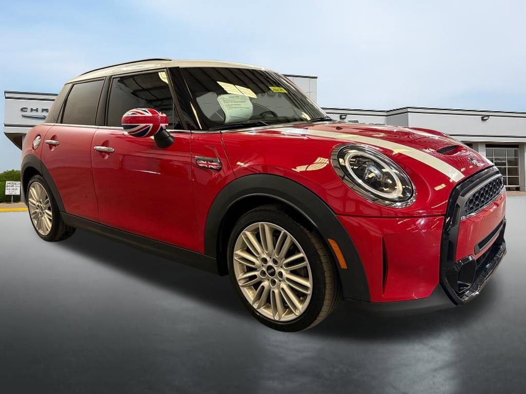 Used 2023 MINI Cooper S image 9