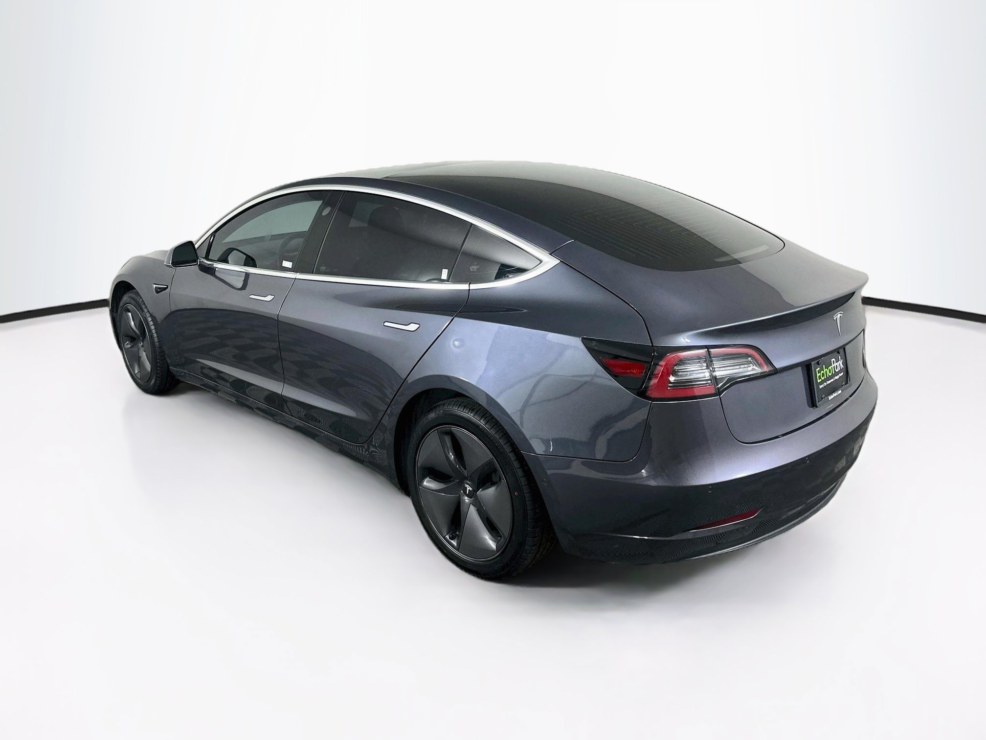 Used 2020 Tesla Model 3 Standard Range Plus RWD image 5