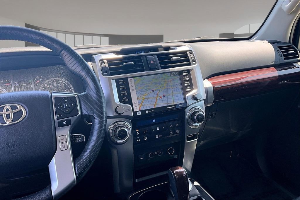 Used 2024 Toyota 4Runner Limited AWD/4WD image 9
