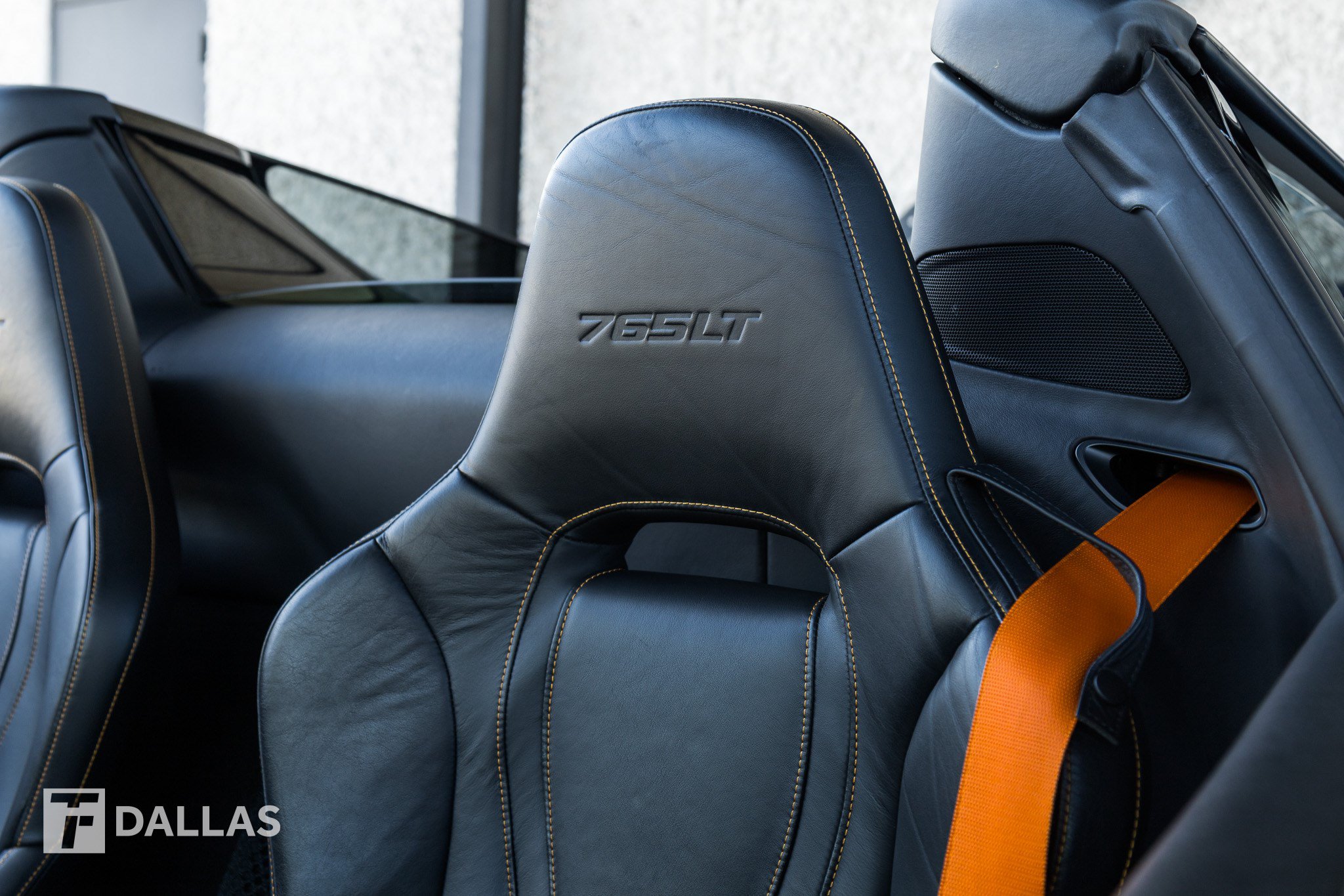 Used 2022 McLaren 765LT RWD image 25