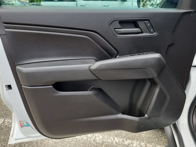 Used 2023 Chevrolet Colorado Trail Boss AWD/4WD image 17