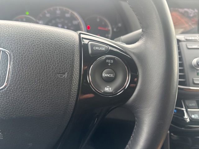 Used 2016 Honda Accord Sport image 13