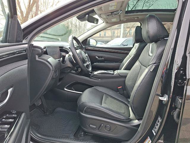 Certified 2023 Hyundai Tucson Limited AWD/4WD image 11