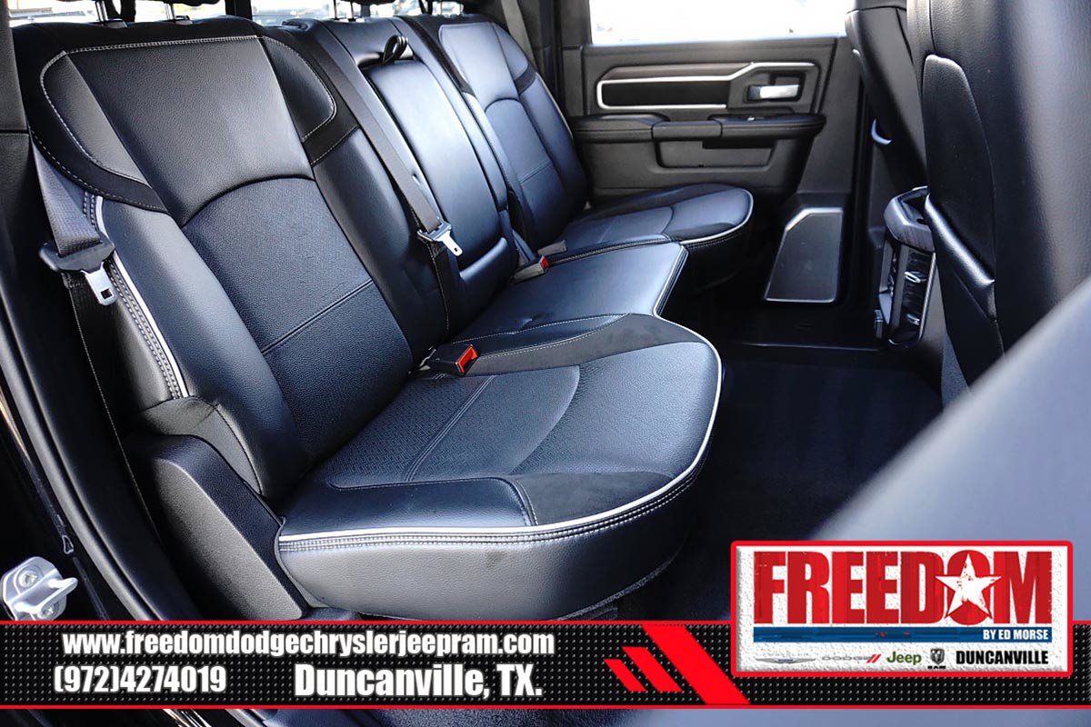 Used 2025 RAM 3500 Laramie AWD/4WD image 16