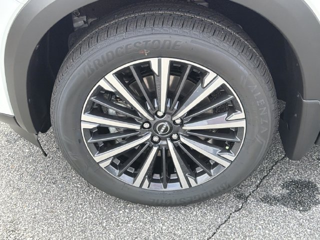 New 2026 Nissan Pathfinder Platinum w/ Lighting Package AWD/4WD image 13