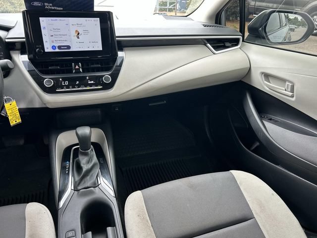 Used 2024 Toyota Corolla LE FWD image 15