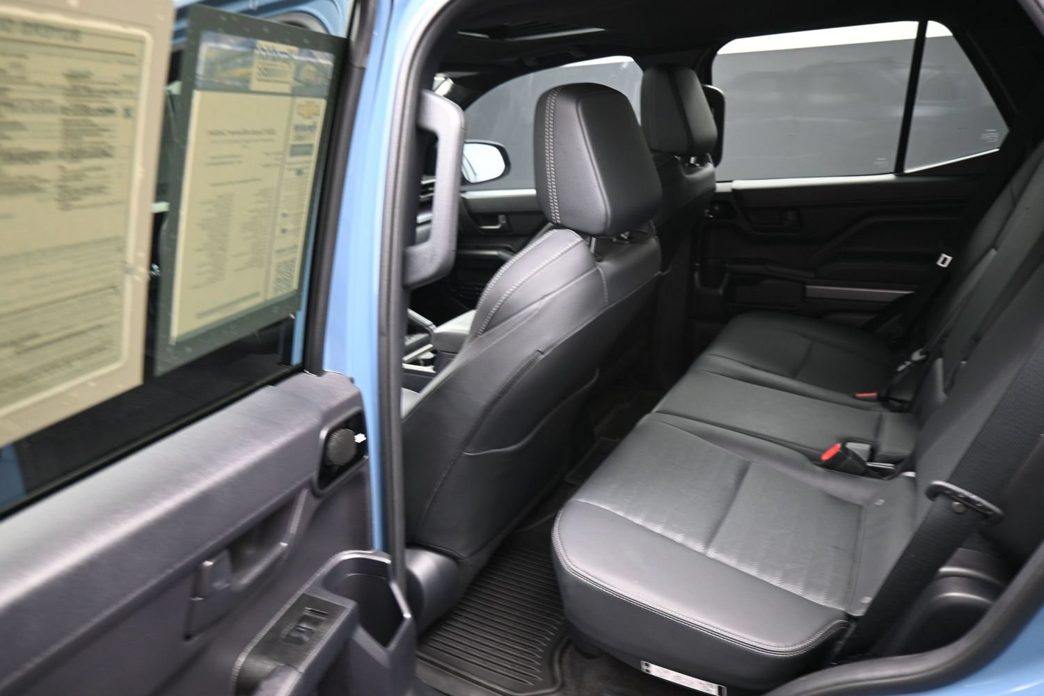 Used 2025 Toyota 4Runner TRD Off-Road Premium w/ Tow Technology Package AWD/4WD image 18