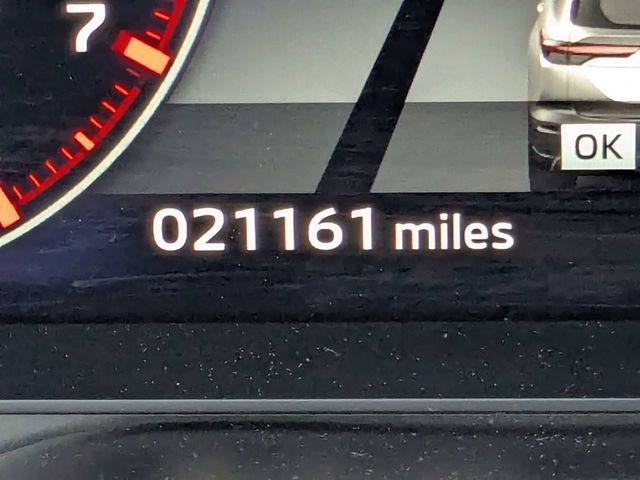 Used 2024 Mitsubishi Outlander SE image 28