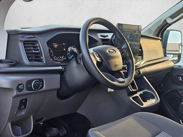 Used 2025 Ford Transit 350 XLT RWD image 9