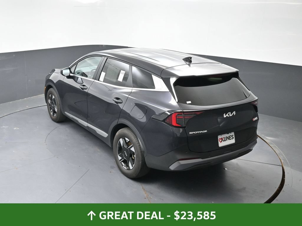Used 2026 Kia Sportage LX FWD image 43