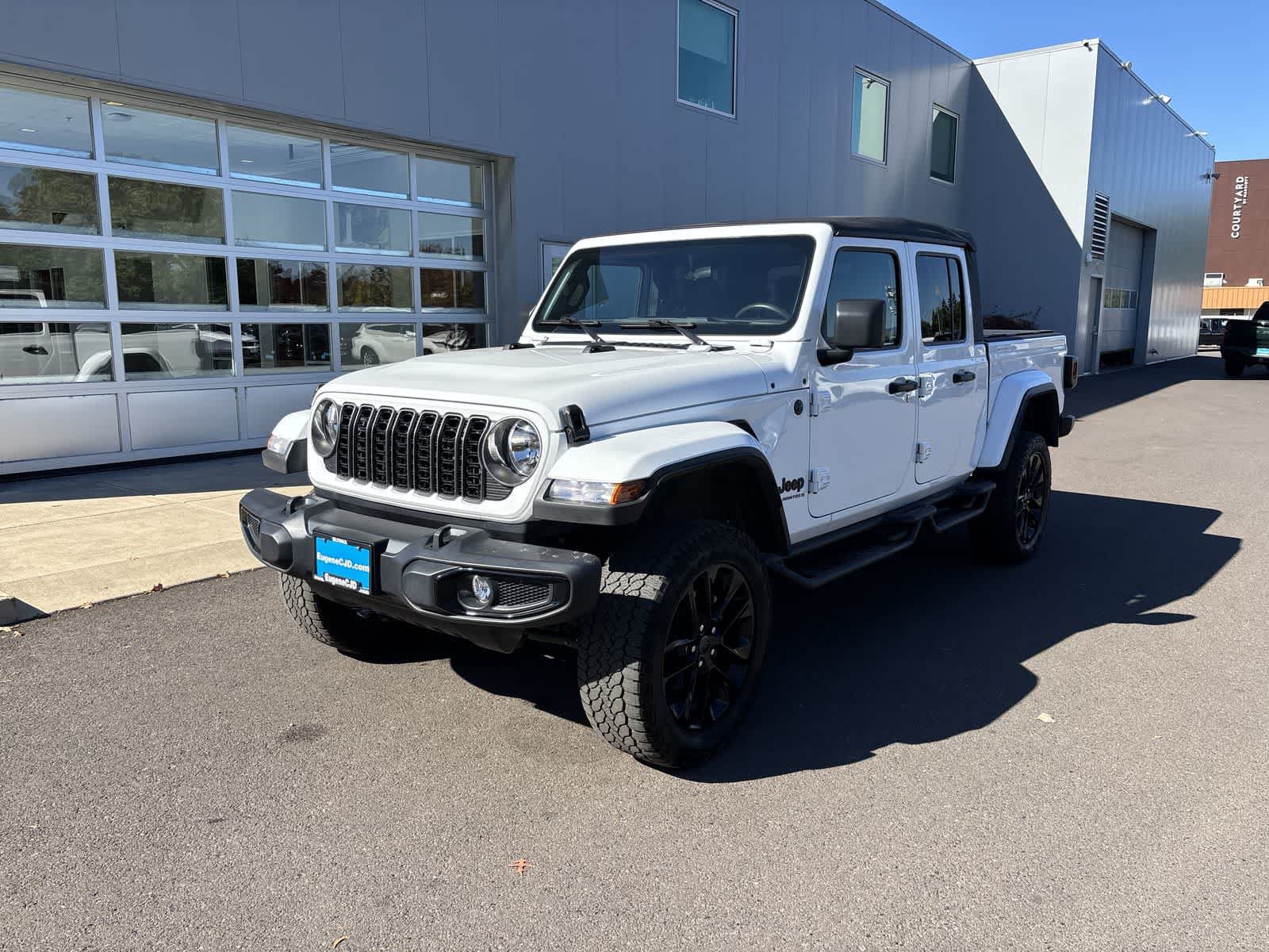 Used 2025 Jeep Gladiator Sport