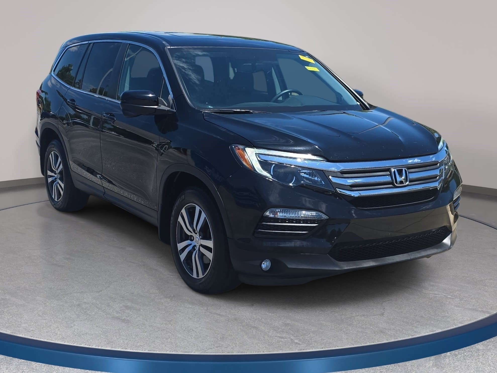 Certified 2018 Honda Pilot EX-L image 3
