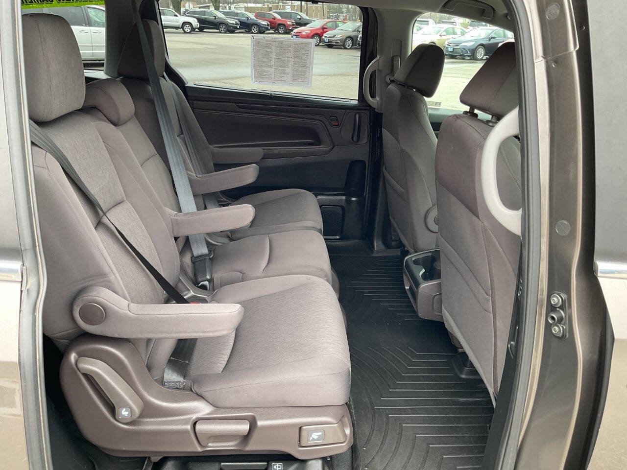 Used 2018 Honda Odyssey EX image 40