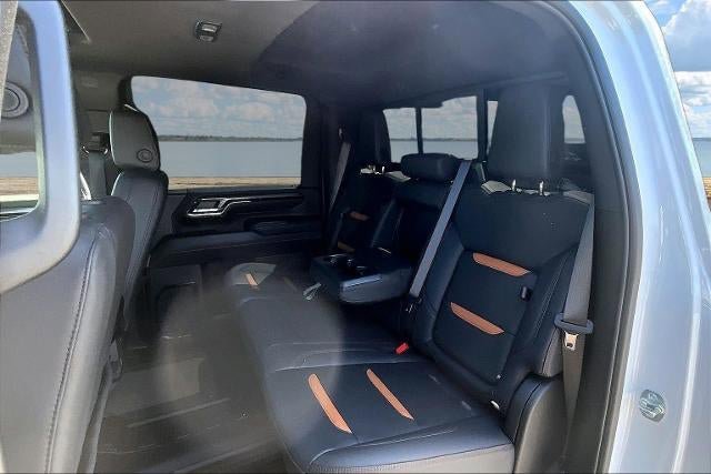 Used 2025 GMC Sierra 2500 AT4 w/ AT4 Premium Plus Package AWD/4WD image 21