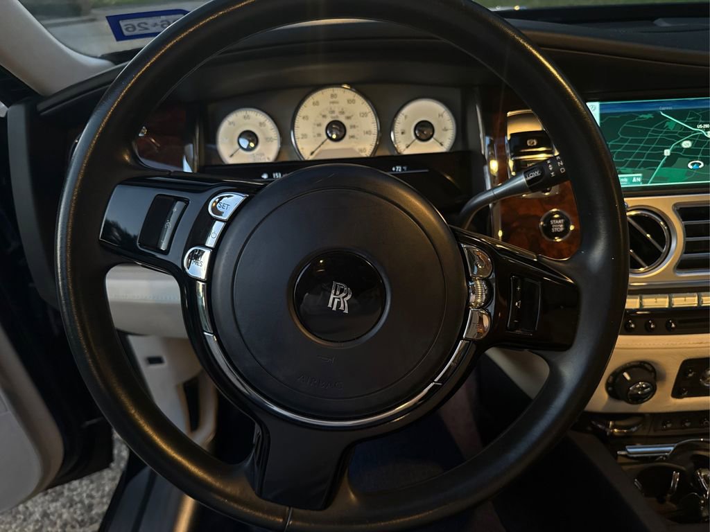 Used 2015 Rolls-Royce Ghost image 20