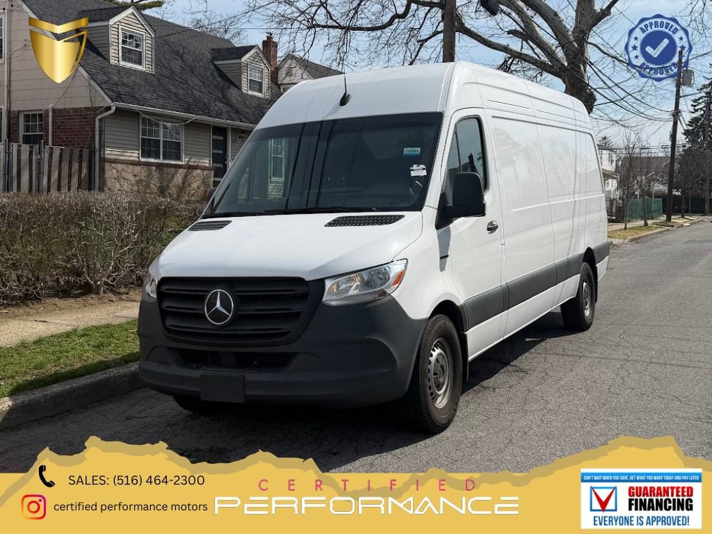 Used 2024 Mercedes-Benz eSprinter 170 Cargo image 1