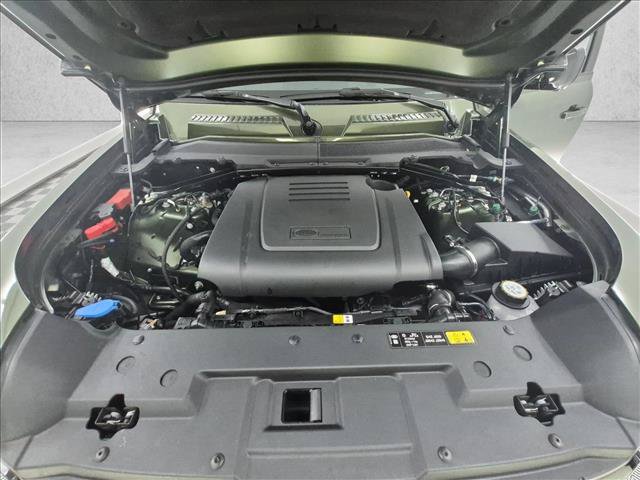 New 2026 Land Rover Defender 110 S AWD/4WD image 17