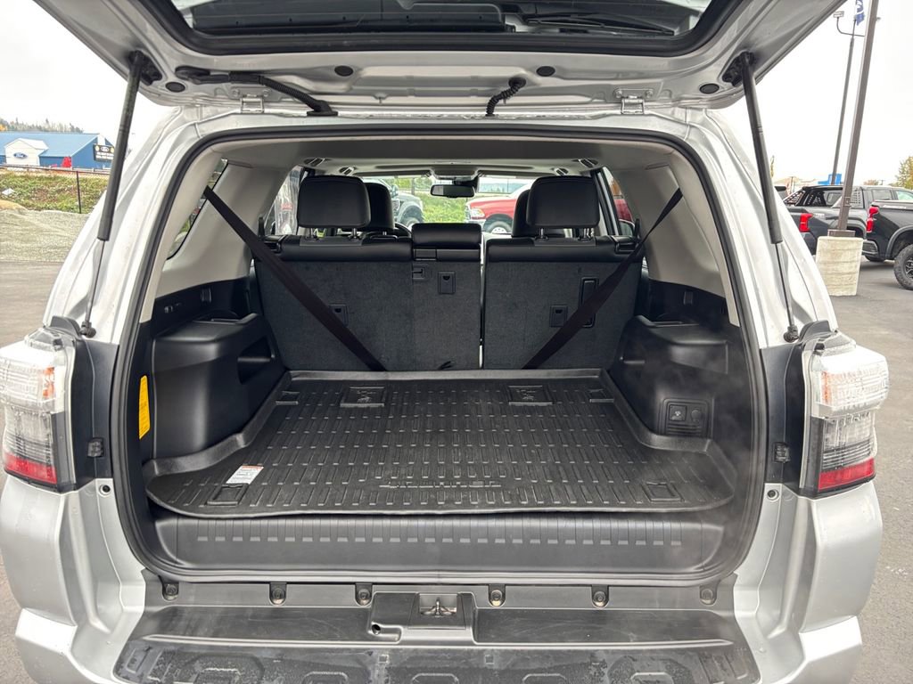 Used 2024 Toyota 4Runner SR5 Premium w/ Moonroof Package image 26