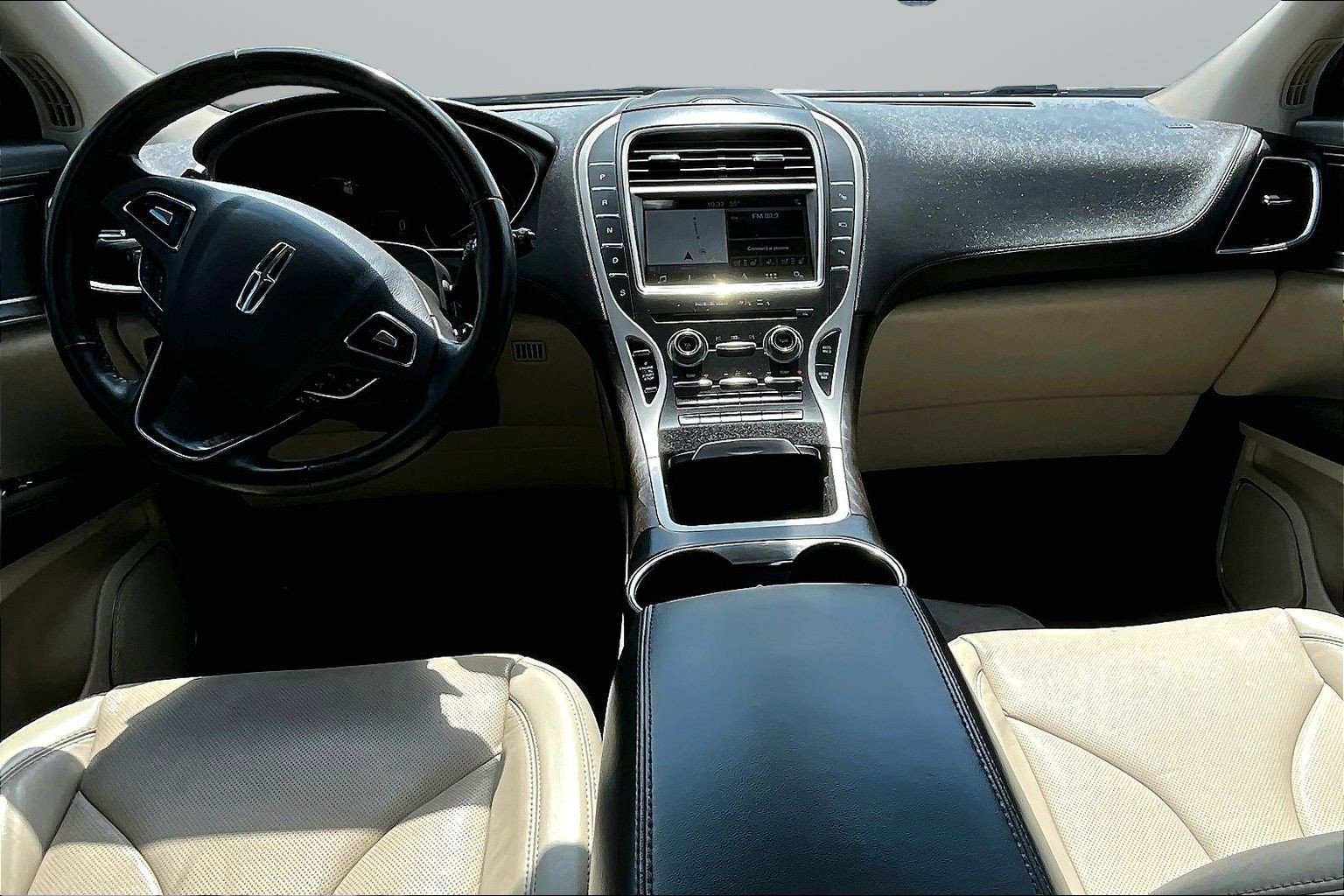Used 2018 Lincoln MKX Reserve w/ Driver Assistance Package AWD/4WD image 14