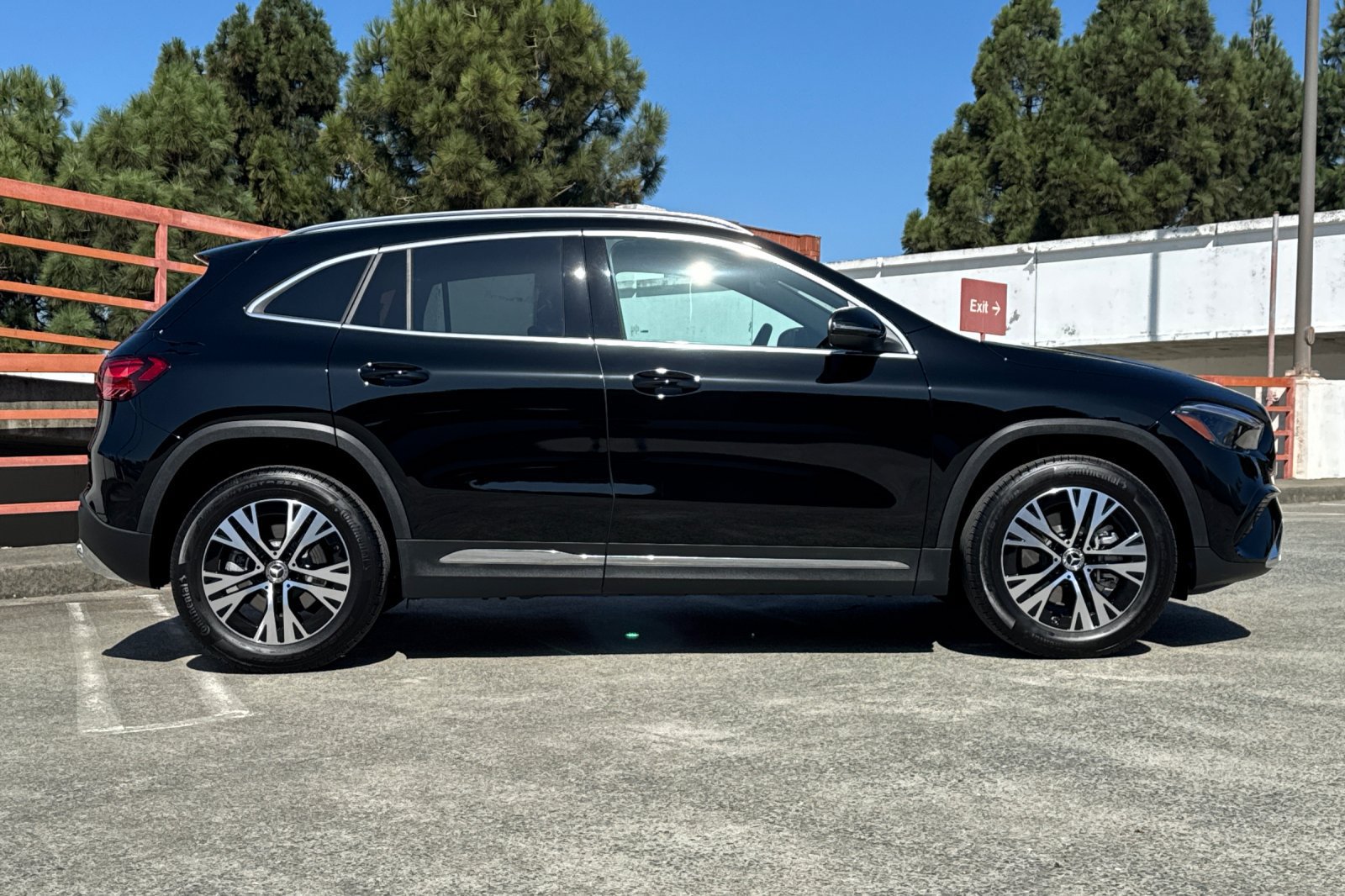 Used 2026 Mercedes-Benz GLA 250 4MATIC image 3