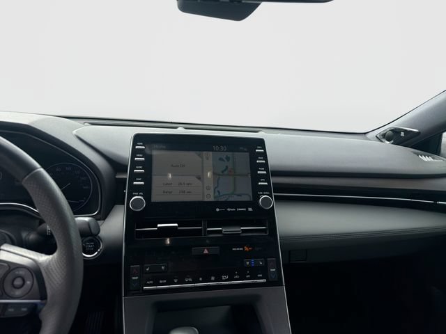 Used 2019 Toyota Avalon Limited w/ Carpet Mat Package FWD image 26