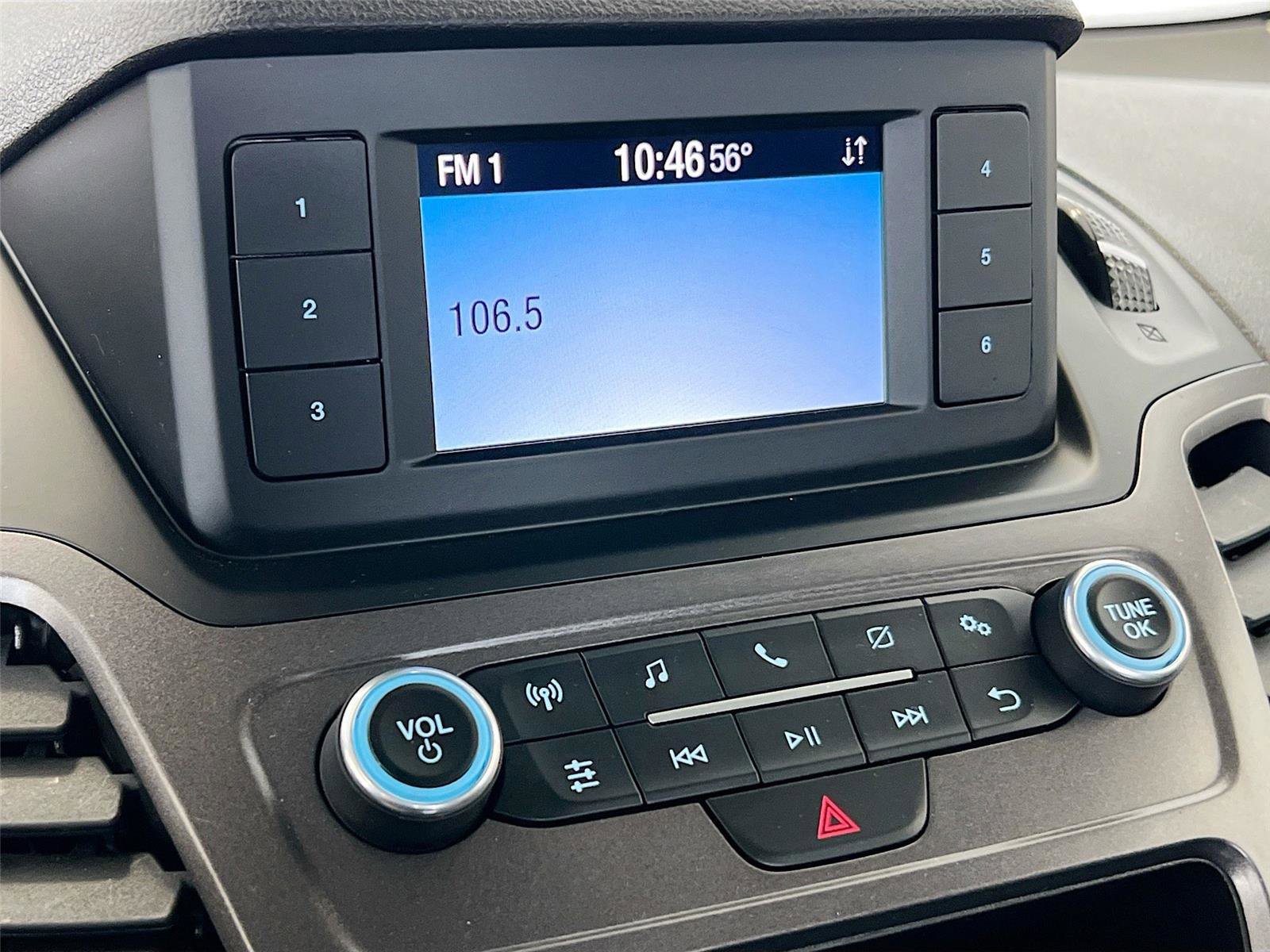 Used 2023 Ford Transit Connect XL image 7