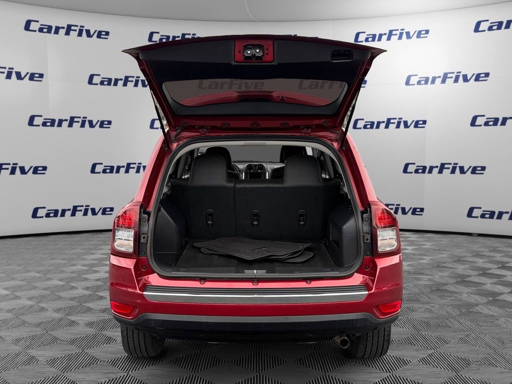 Used 2015 Jeep Compass High Altitude image 11