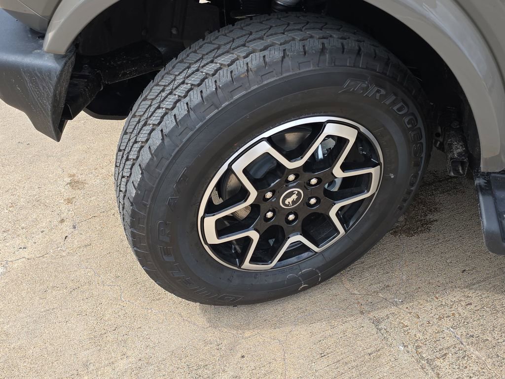 New 2026 Ford Bronco Outer Banks image 28