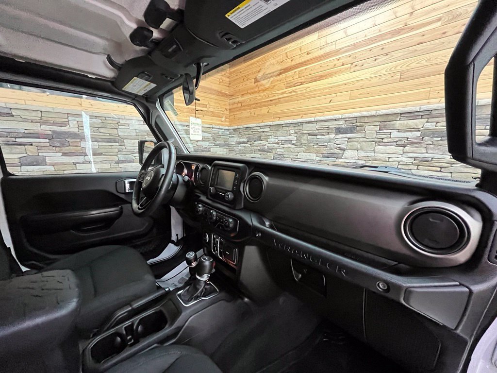 Used 2019 Jeep Wrangler Unlimited Sport S AWD/4WD image 22