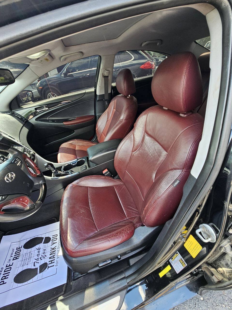 Used 2011 Hyundai Sonata Limited w/ Navigation Pkg 5 FWD image 9