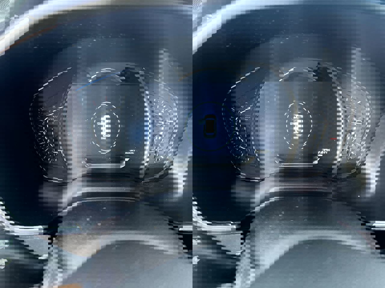 Used 2020 Hyundai Santa Fe SEL w/ Convenience Package image 20