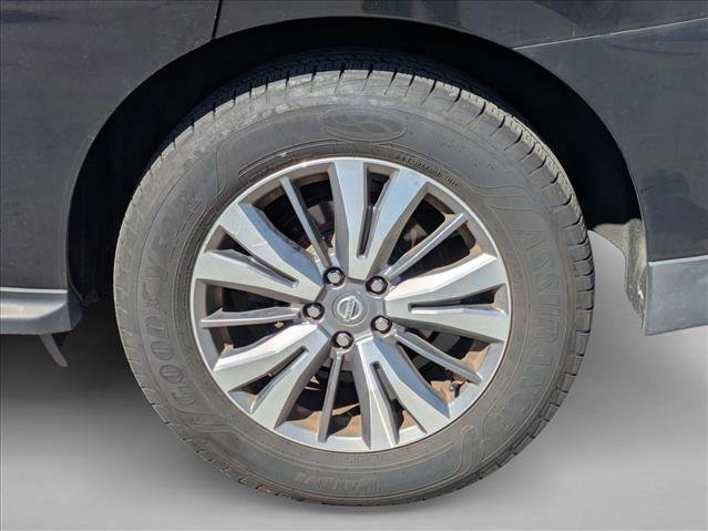 Used 2020 Nissan Pathfinder SV image 6