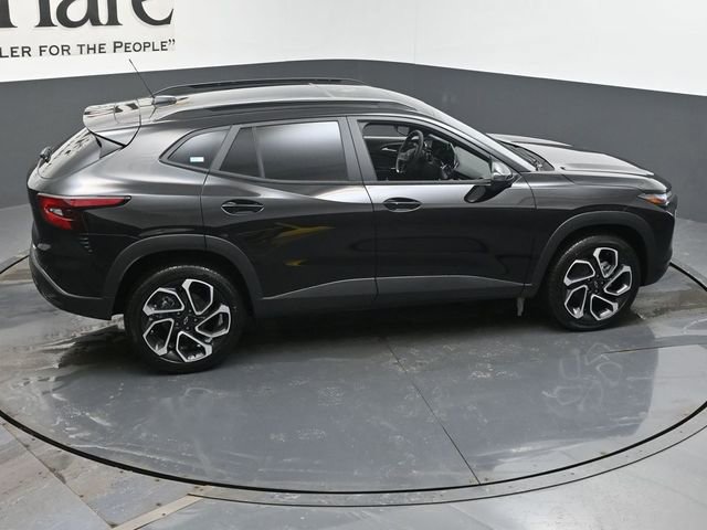 New 2026 Chevrolet Trax RS w/ Sunroof Package image 17