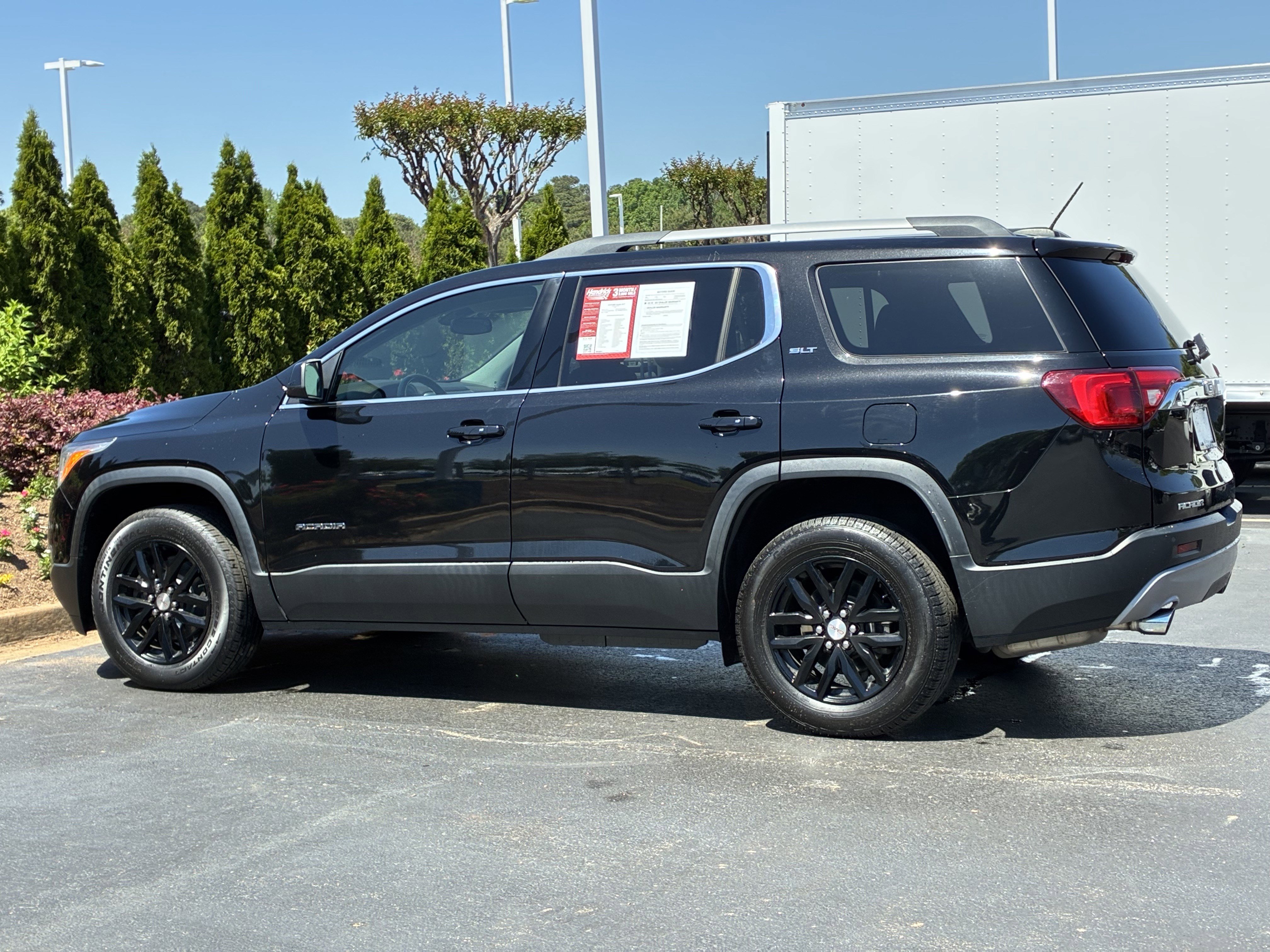 Used 2019 GMC Acadia SLT image 9