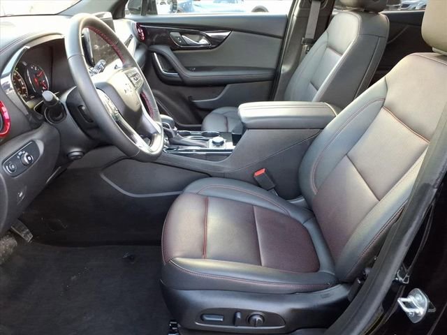 Used 2024 Chevrolet Blazer RS w/ Enhanced Convenience Package image 5