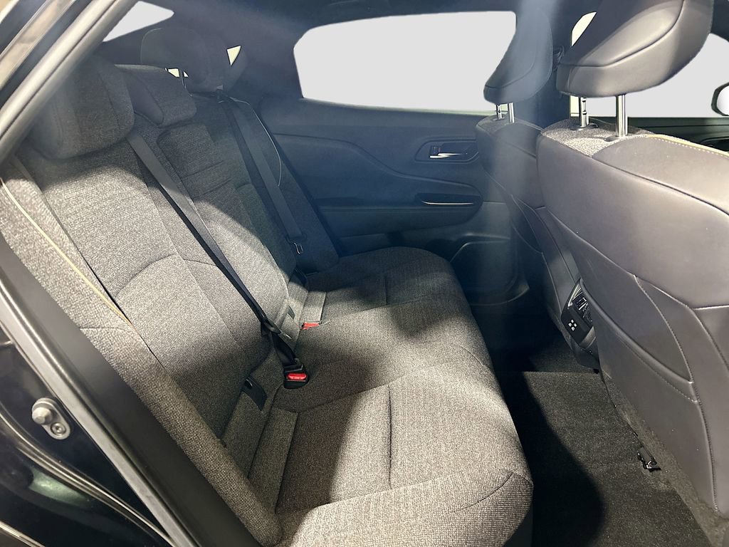 Used 2023 Toyota Crown XLE image 24