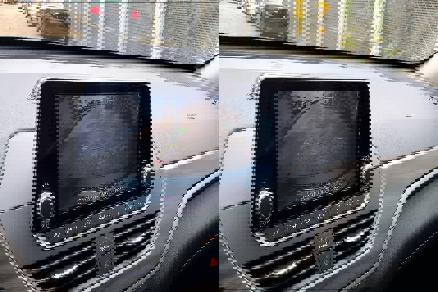 Used 2024 Nissan Altima 2.5 SV image 27