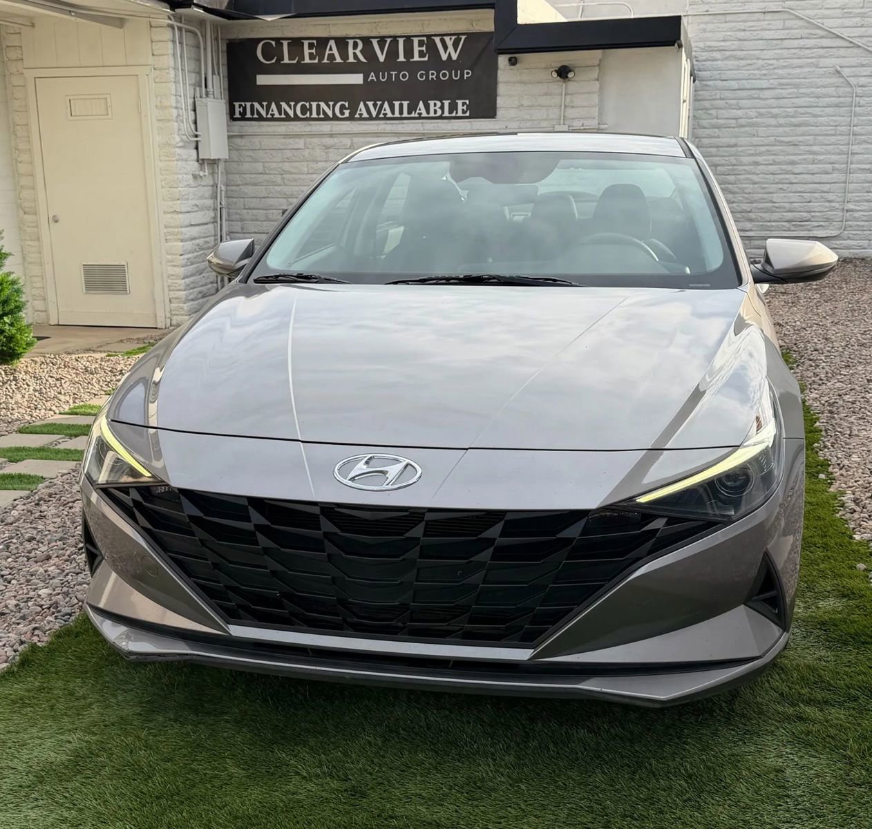 Used 2023 Hyundai Elantra SEL FWD image 3